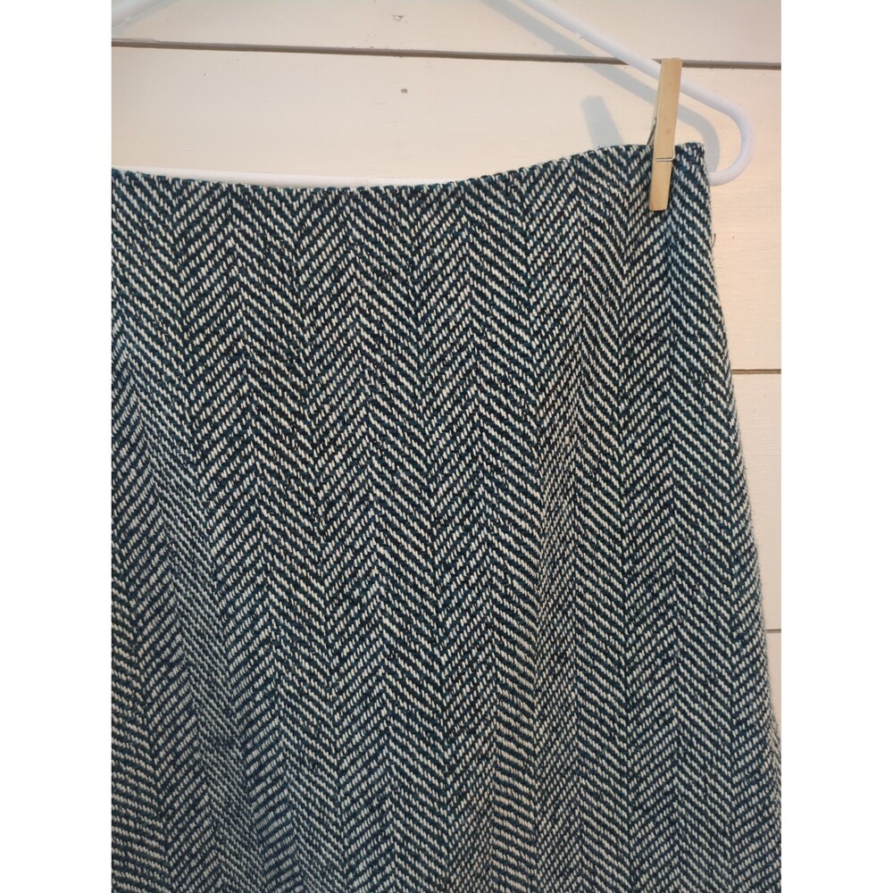 Loft herringbone mini skirt size 6 wool blend fall winter academia core